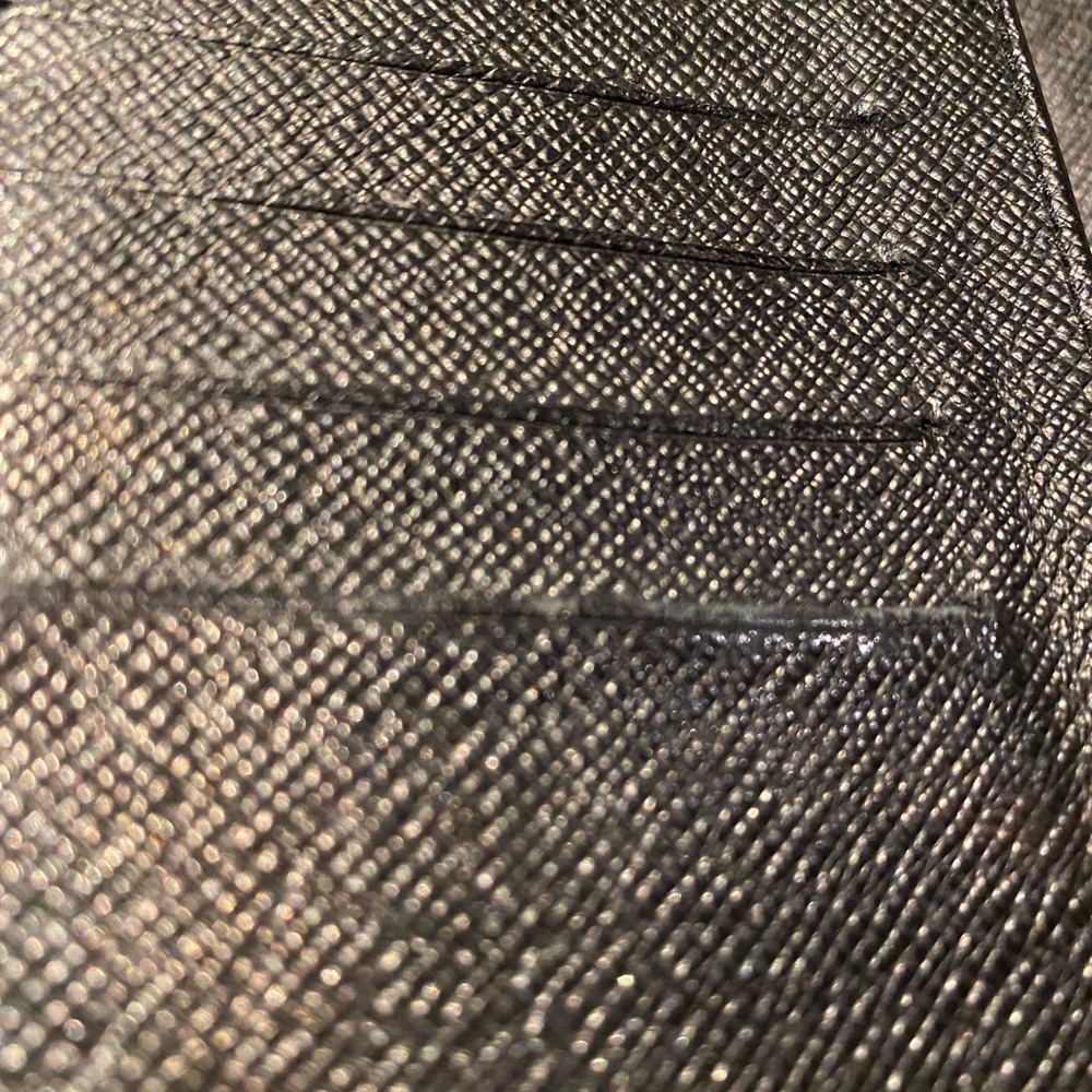 ♥️ Authentic Louis Vuitton Brazza Damier Canvas Wallet ♥️ - Picture 8 of 10
